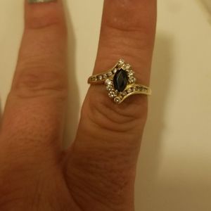 Sapphire and diamond 14k gold ring